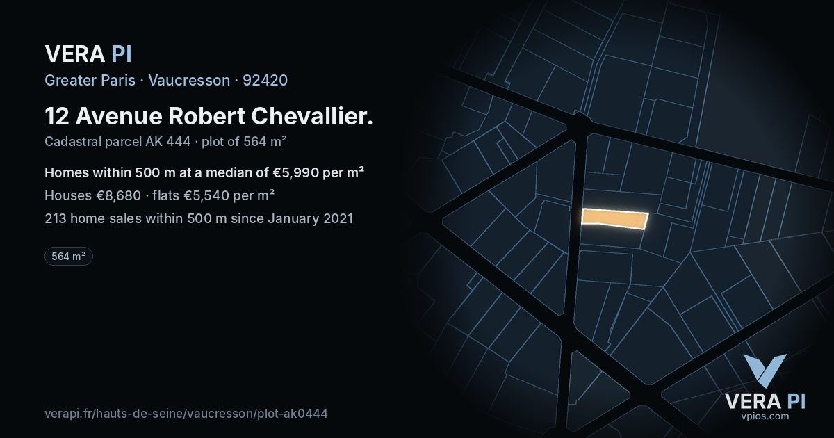 12 Avenue Robert Chevallier, Vaucresson at night – the plot lit, the parcels around coloured by the prices near them