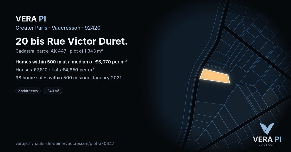 20 bis Rue Victor Duret, Vaucresson at night – the plot lit, the parcels around coloured by the prices near them
