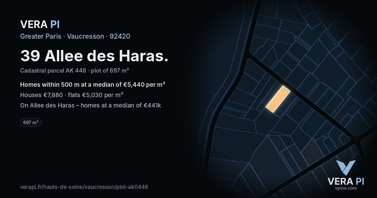 39 Allee des Haras, Vaucresson at night – the plot lit, the parcels around coloured by the prices near them