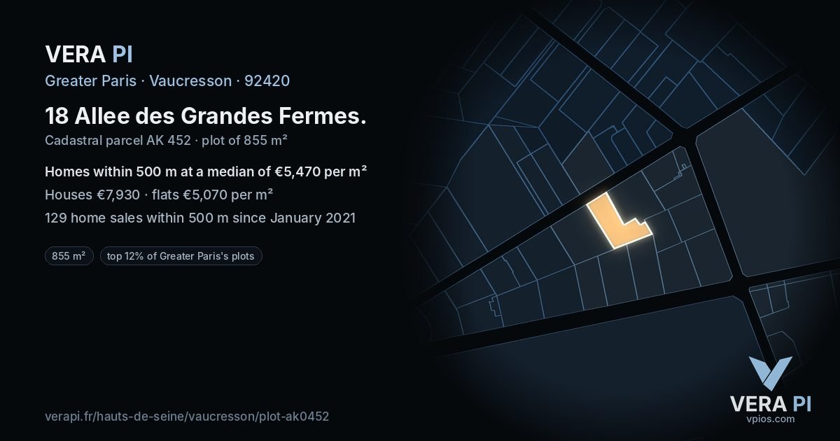 18 Allee des Grandes Fermes, Vaucresson at night – the plot lit, the parcels around coloured by the prices near them