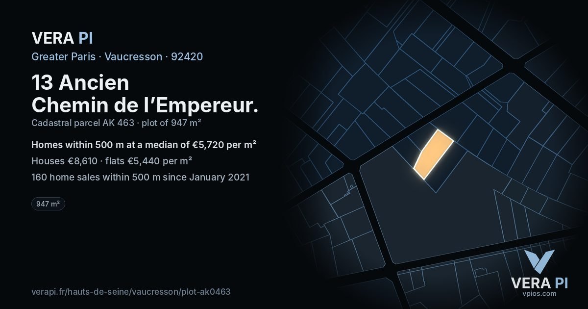 13 Ancien Chemin de l’Empereur, Vaucresson at night – the plot lit, the parcels around coloured by the prices near them