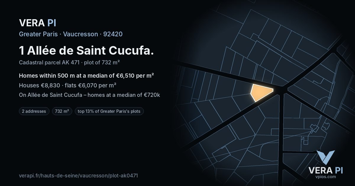 1 Allée de Saint Cucufa, Vaucresson at night – the plot lit, the parcels around coloured by the prices near them