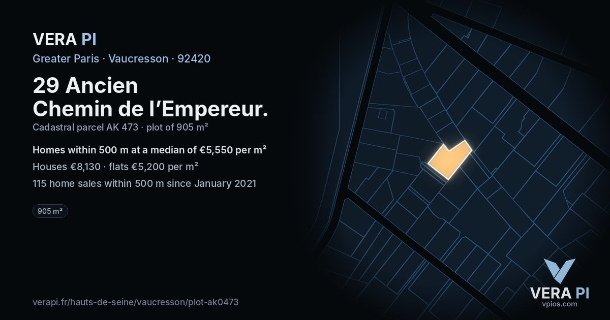 29 Ancien Chemin de l’Empereur, Vaucresson at night – the plot lit, the parcels around coloured by the prices near them