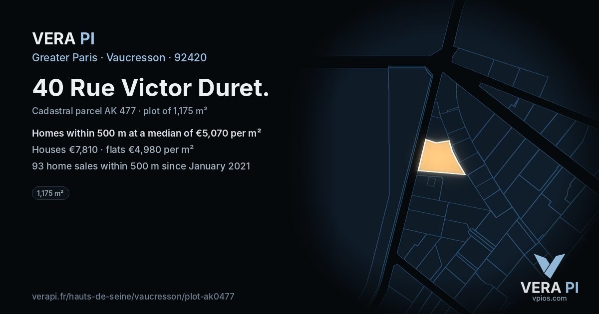 40 Rue Victor Duret, Vaucresson at night – the plot lit, the parcels around coloured by the prices near them