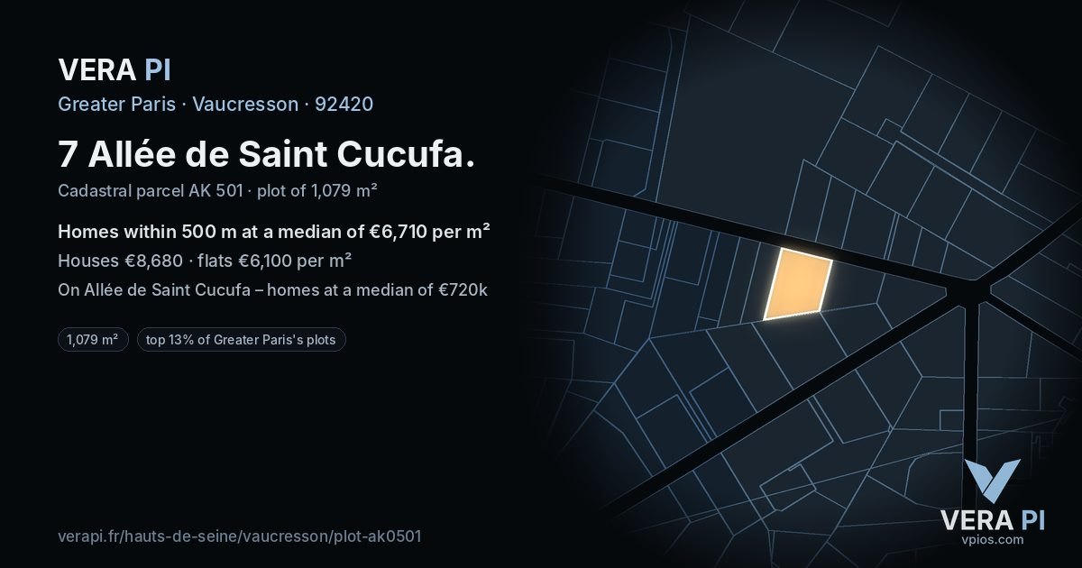 7 Allée de Saint Cucufa, Vaucresson at night – the plot lit, the parcels around coloured by the prices near them