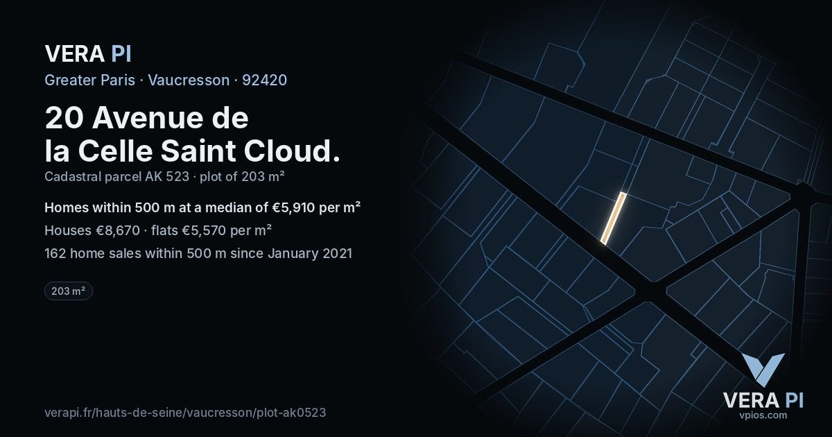 20 Avenue de la Celle Saint Cloud, Vaucresson at night – the plot lit, the parcels around coloured by the prices near them