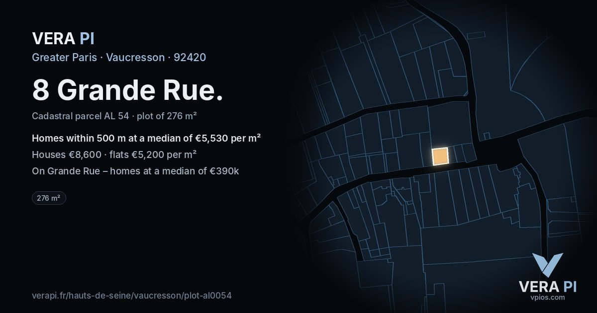 8 Grande Rue, Vaucresson at night – the plot lit, the parcels around coloured by the prices near them