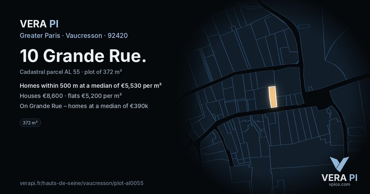 10 Grande Rue, Vaucresson at night – the plot lit, the parcels around coloured by the prices near them