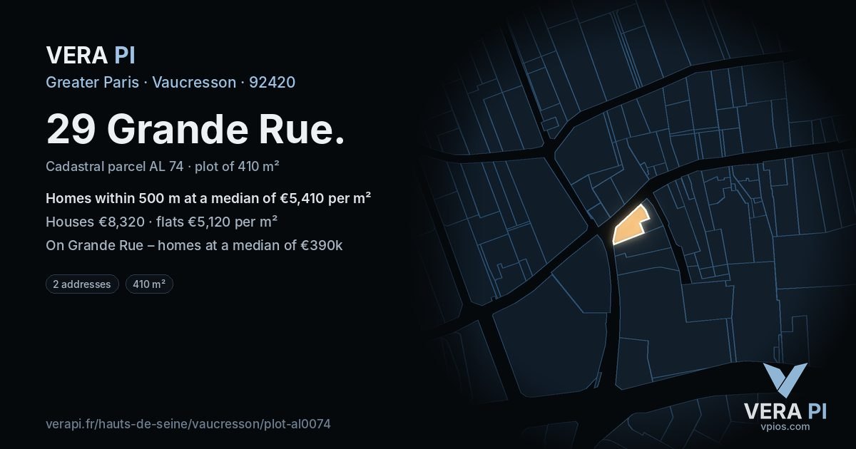 29 Grande Rue, Vaucresson at night – the plot lit, the parcels around coloured by the prices near them