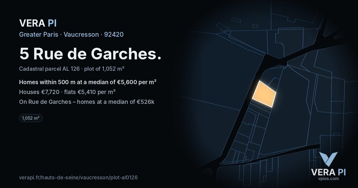 5 Rue de Garches, Vaucresson at night – the plot lit, the parcels around coloured by the prices near them