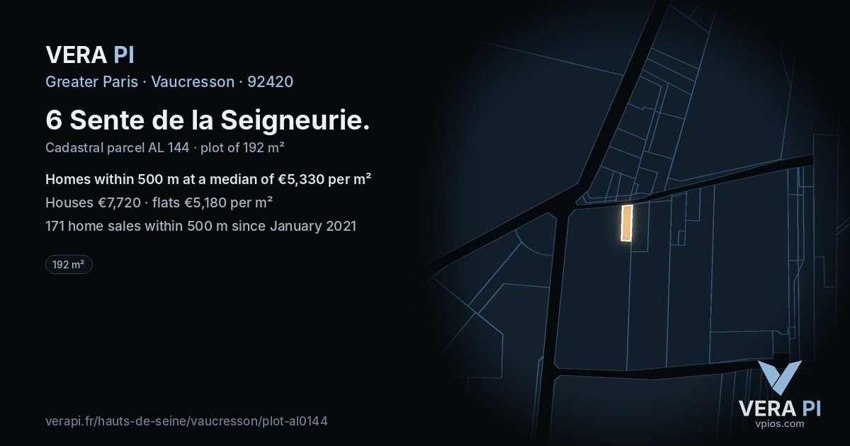 6 Sente de la Seigneurie, Vaucresson at night – the plot lit, the parcels around coloured by the prices near them