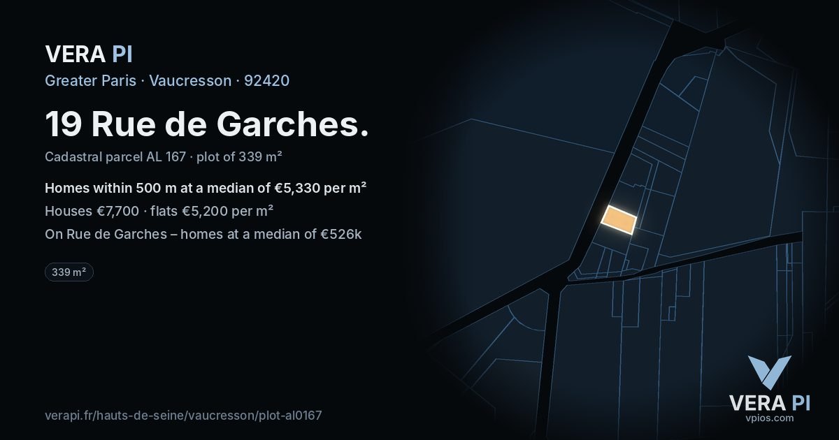 19 Rue de Garches, Vaucresson at night – the plot lit, the parcels around coloured by the prices near them