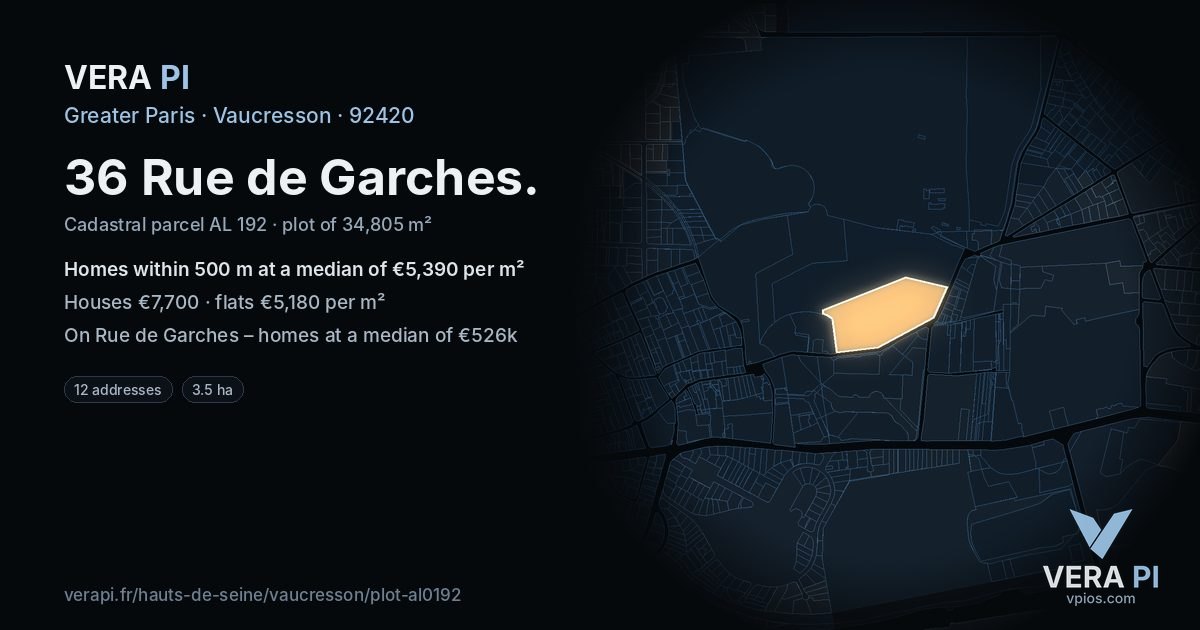 36 Rue de Garches, Vaucresson at night – the plot lit, the parcels around coloured by the prices near them