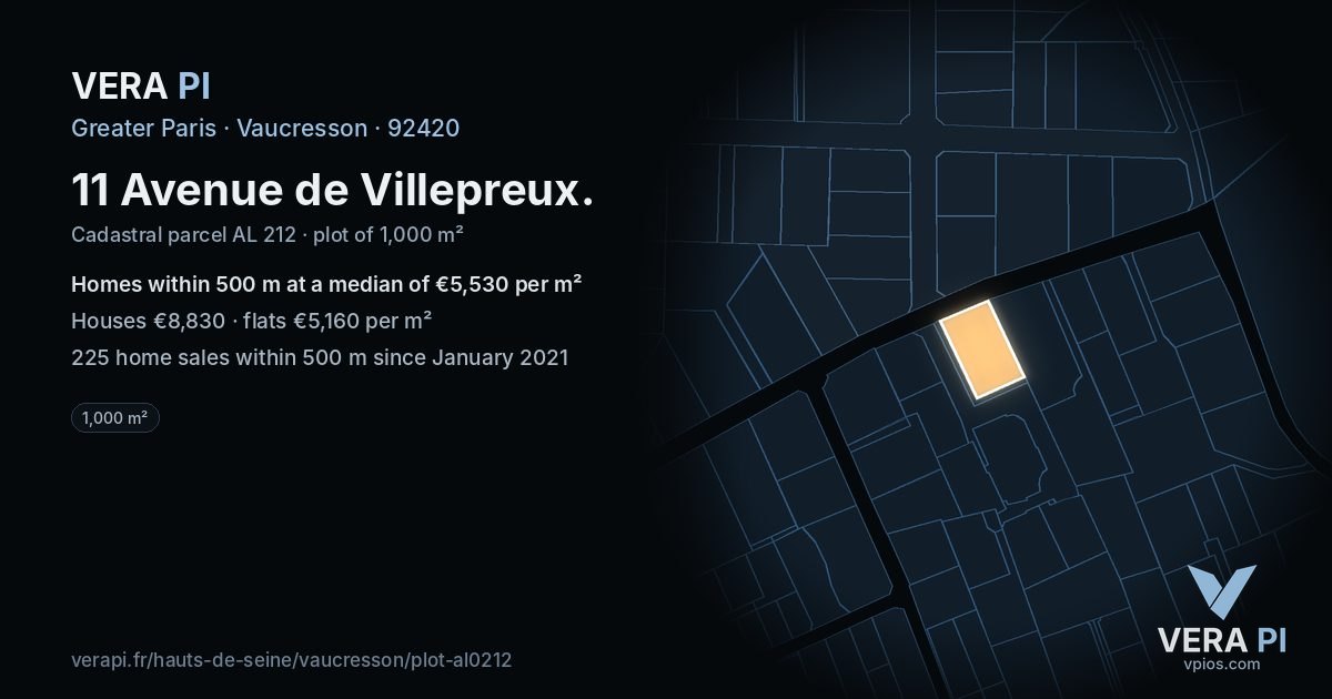 11 Avenue de Villepreux, Vaucresson at night – the plot lit, the parcels around coloured by the prices near them