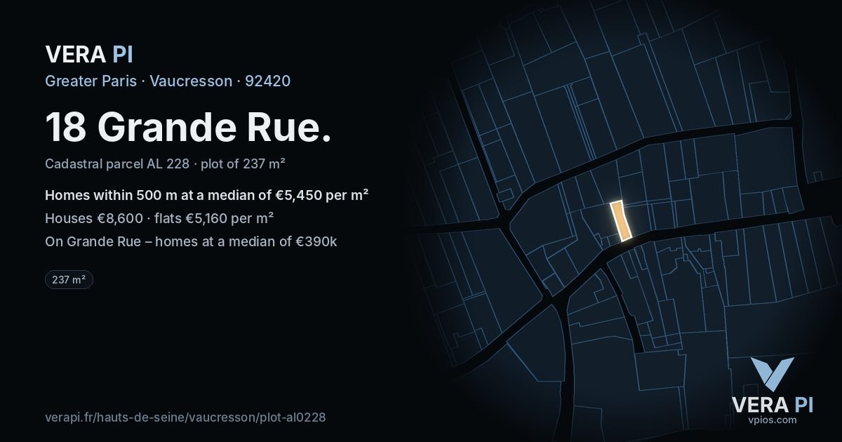 18 Grande Rue, Vaucresson at night – the plot lit, the parcels around coloured by the prices near them