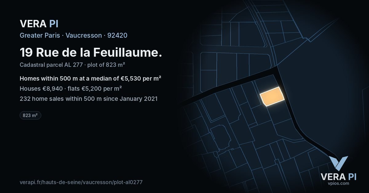 19 Rue de la Feuillaume, Vaucresson at night – the plot lit, the parcels around coloured by the prices near them