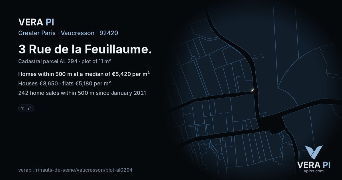 3 Rue de la Feuillaume, Vaucresson at night – the plot lit, the parcels around coloured by the prices near them