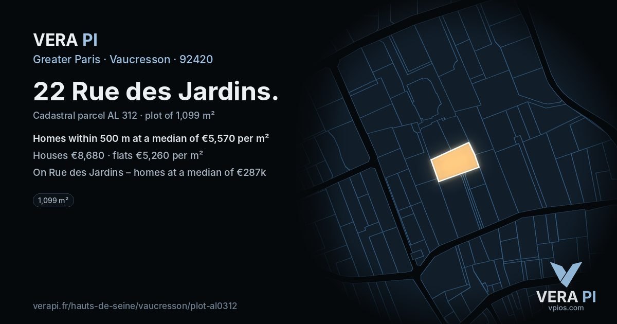 22 Rue des Jardins, Vaucresson at night – the plot lit, the parcels around coloured by the prices near them