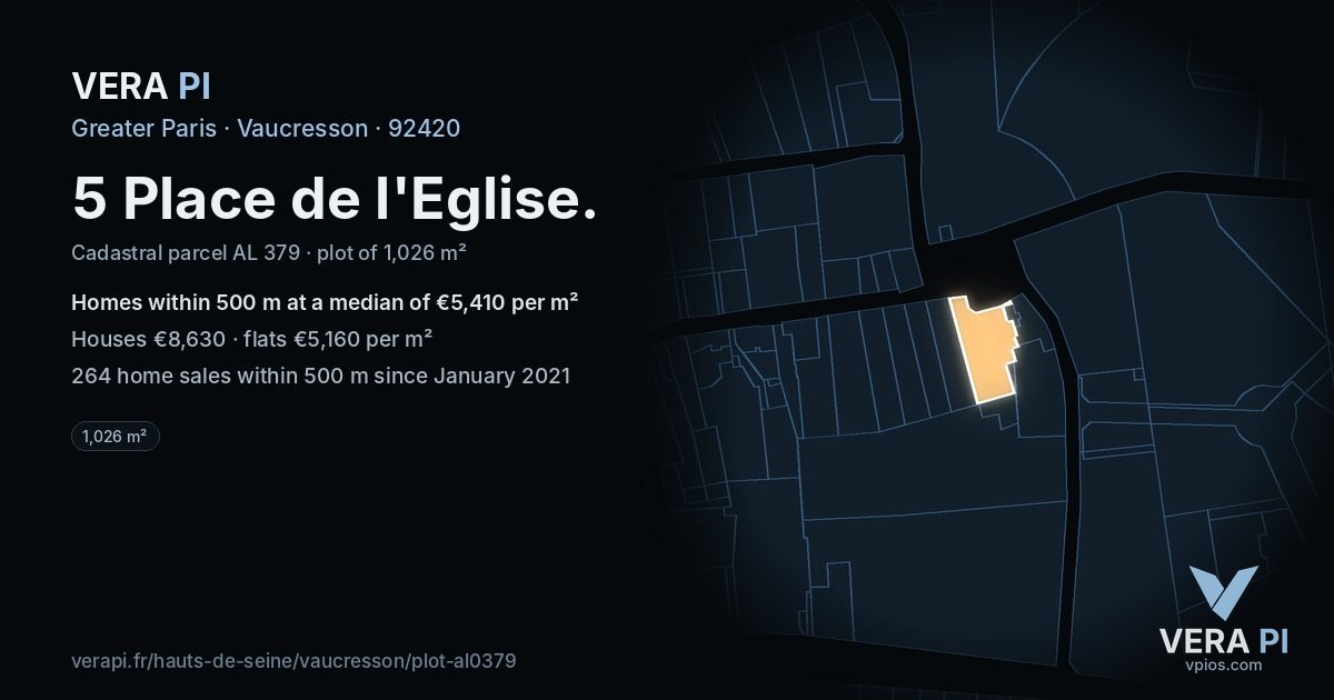 5 Place de l'Eglise, Vaucresson at night – the plot lit, the parcels around coloured by the prices near them