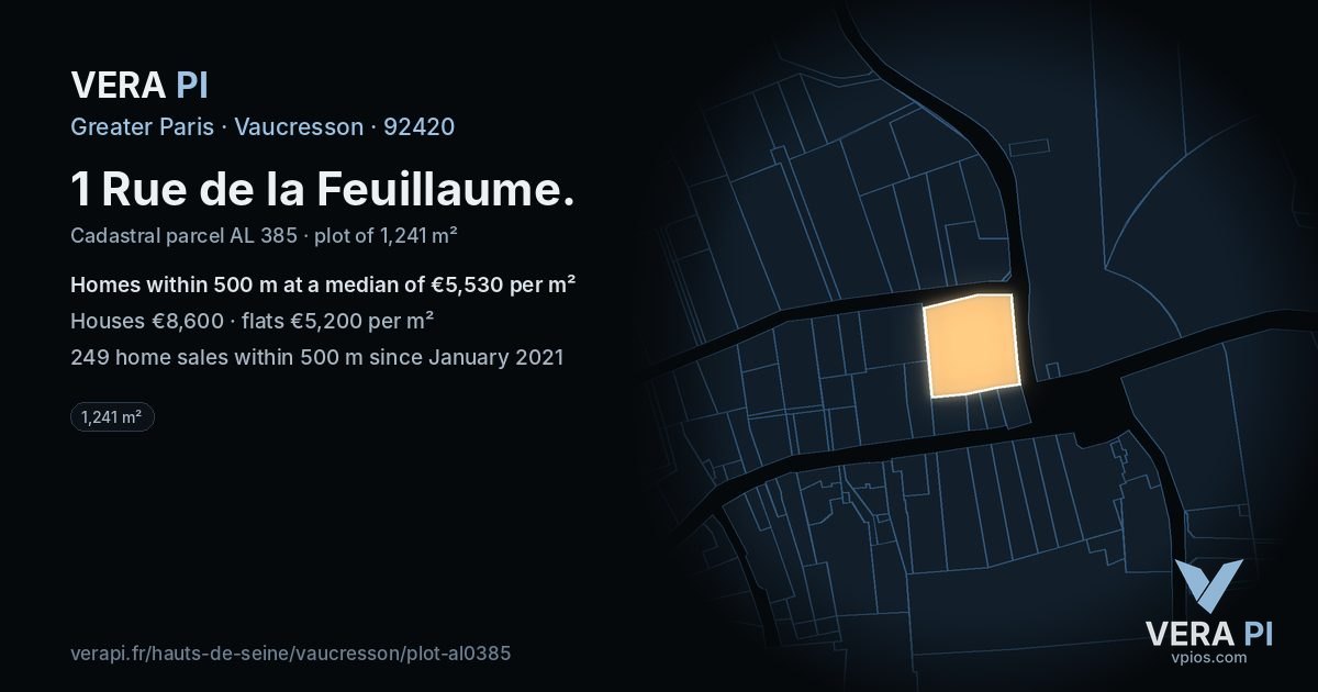 1 Rue de la Feuillaume, Vaucresson at night – the plot lit, the parcels around coloured by the prices near them