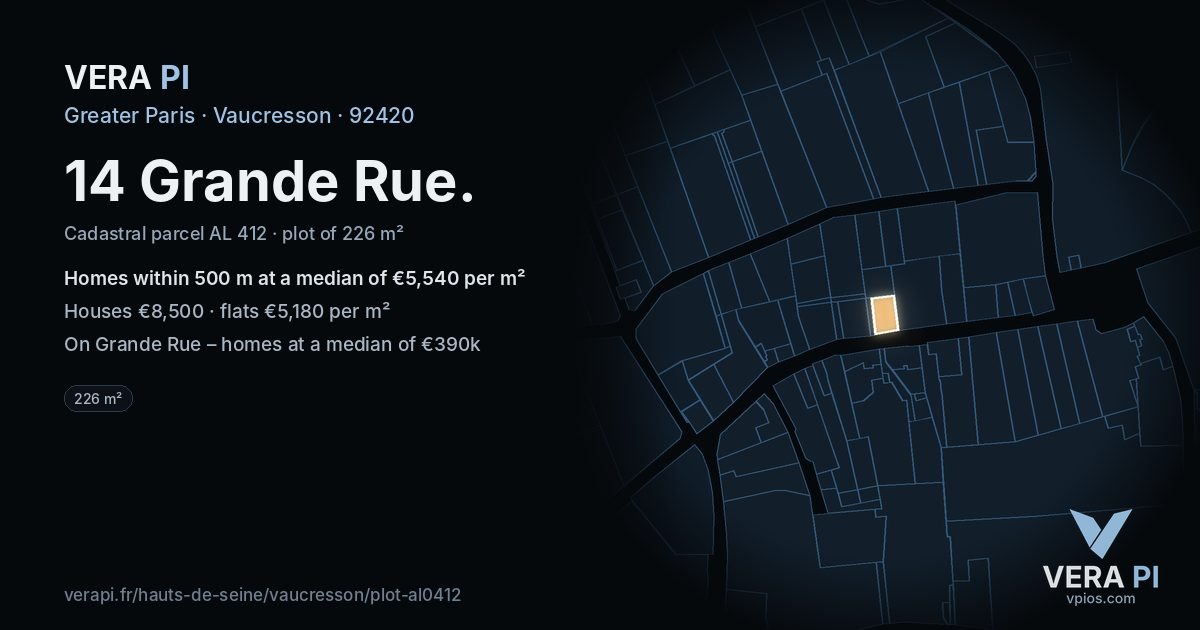 14 Grande Rue, Vaucresson at night – the plot lit, the parcels around coloured by the prices near them