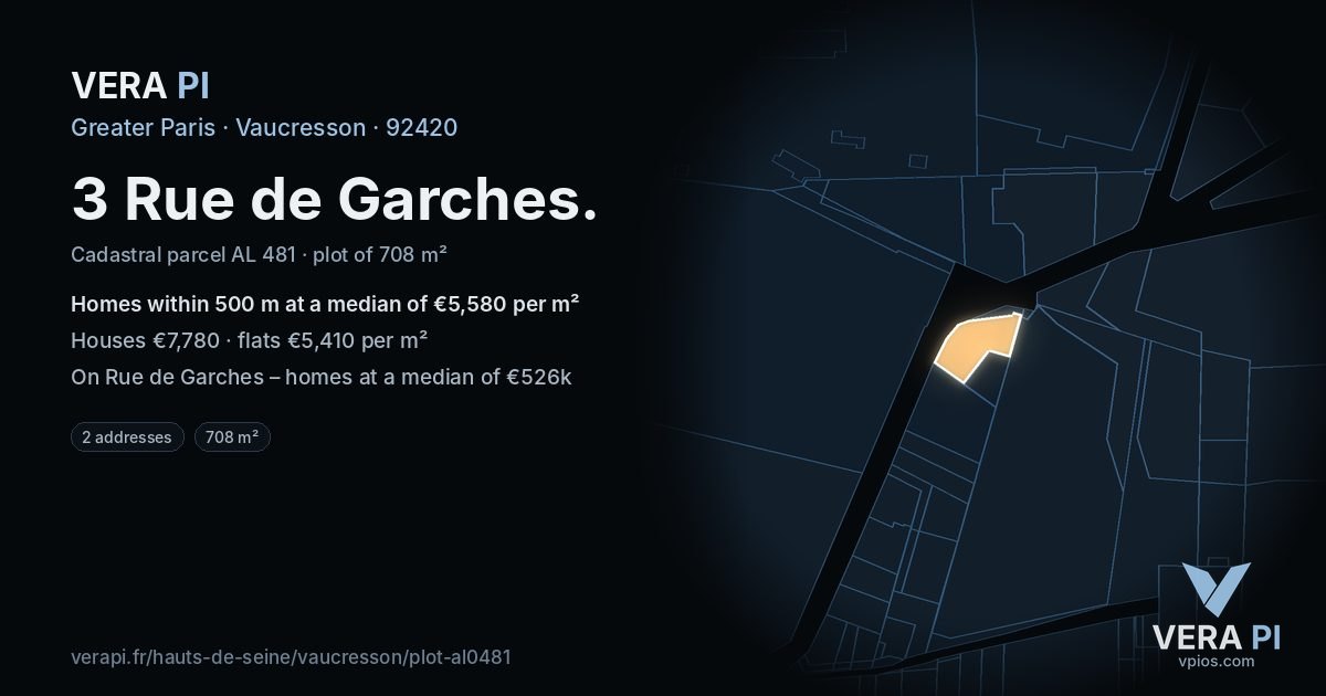 3 Rue de Garches, Vaucresson at night – the plot lit, the parcels around coloured by the prices near them
