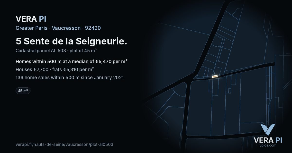 5 Sente de la Seigneurie, Vaucresson at night – the plot lit, the parcels around coloured by the prices near them
