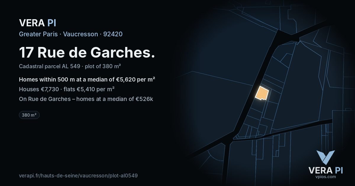 17 Rue de Garches, Vaucresson at night – the plot lit, the parcels around coloured by the prices near them