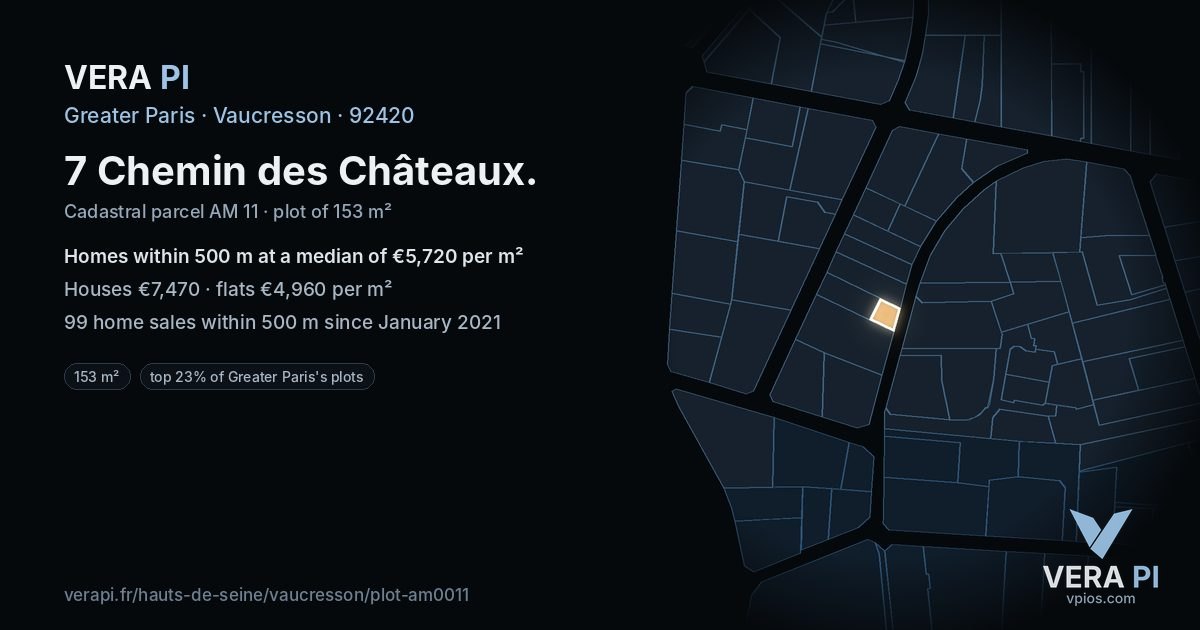 7 Chemin des Châteaux, Vaucresson at night – the plot lit, the parcels around coloured by the prices near them