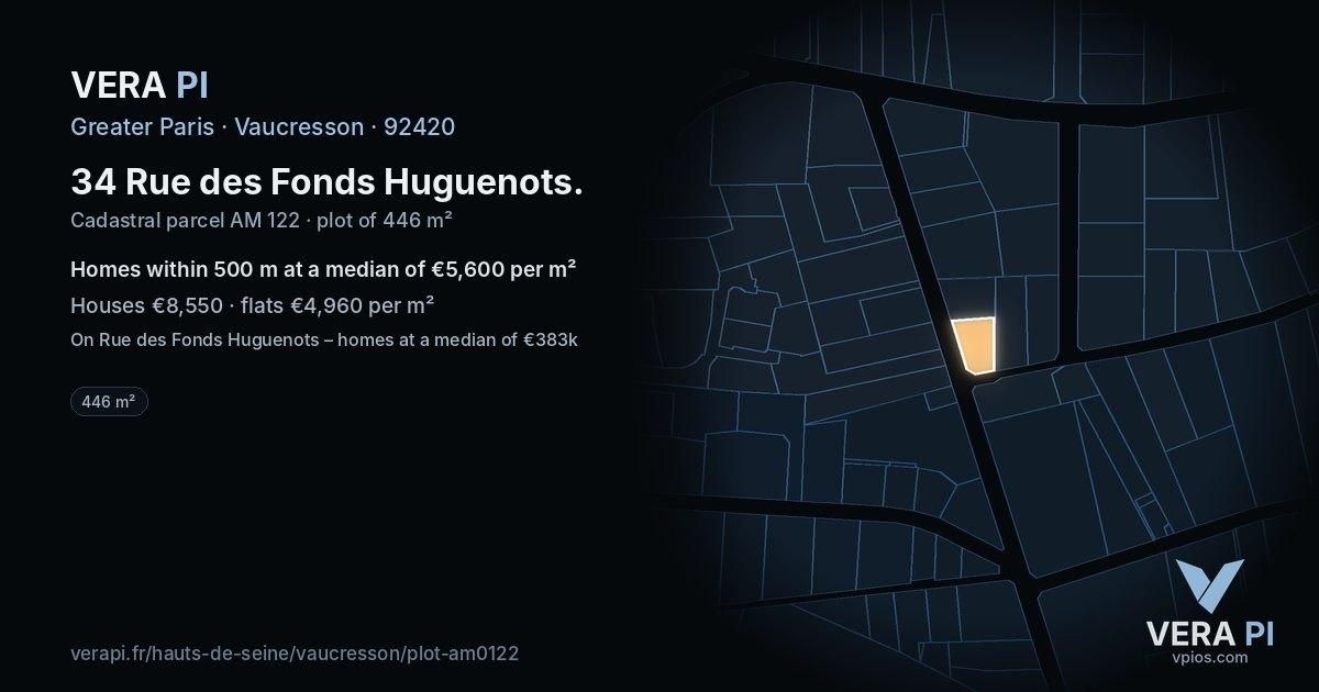 34 Rue des Fonds Huguenots, Vaucresson at night – the plot lit, the parcels around coloured by the prices near them