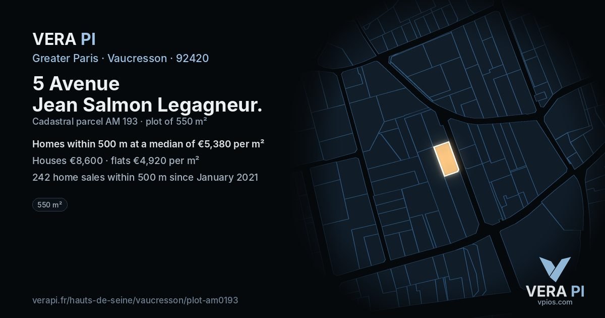 5 Avenue Jean Salmon Legagneur, Vaucresson at night – the plot lit, the parcels around coloured by the prices near them