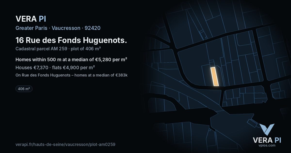 16 Rue des Fonds Huguenots, Vaucresson at night – the plot lit, the parcels around coloured by the prices near them