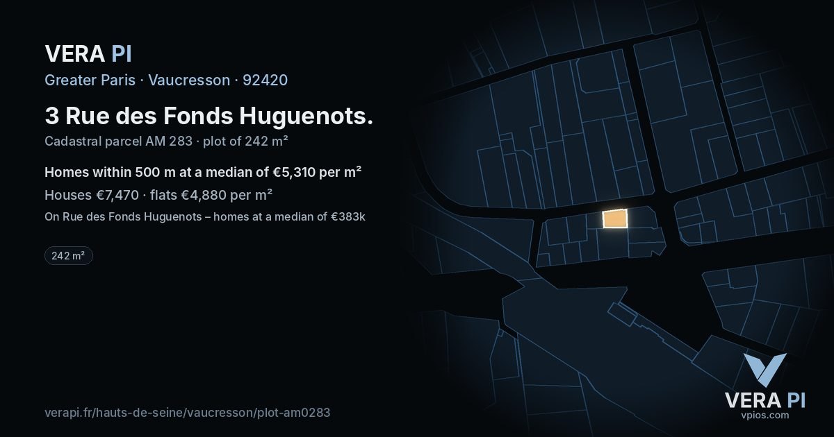 3 Rue des Fonds Huguenots, Vaucresson at night – the plot lit, the parcels around coloured by the prices near them