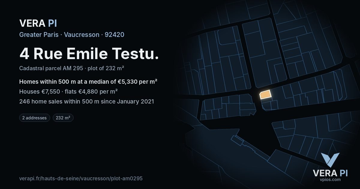 4 Rue Emile Testu, Vaucresson at night – the plot lit, the parcels around coloured by the prices near them
