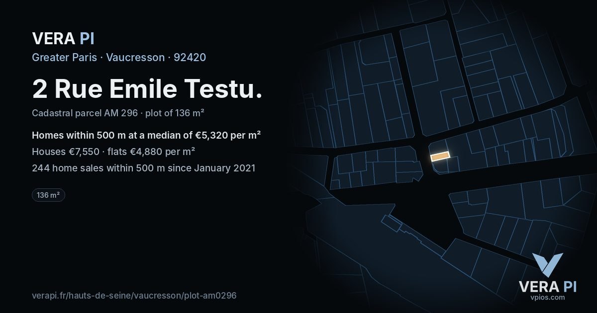 2 Rue Emile Testu, Vaucresson at night – the plot lit, the parcels around coloured by the prices near them