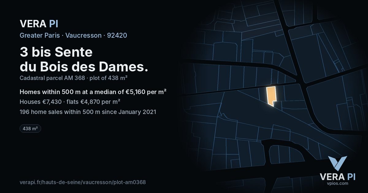 3 bis Sente du Bois des Dames, Vaucresson at night – the plot lit, the parcels around coloured by the prices near them