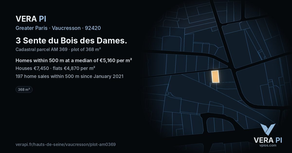 3 Sente du Bois des Dames, Vaucresson at night – the plot lit, the parcels around coloured by the prices near them