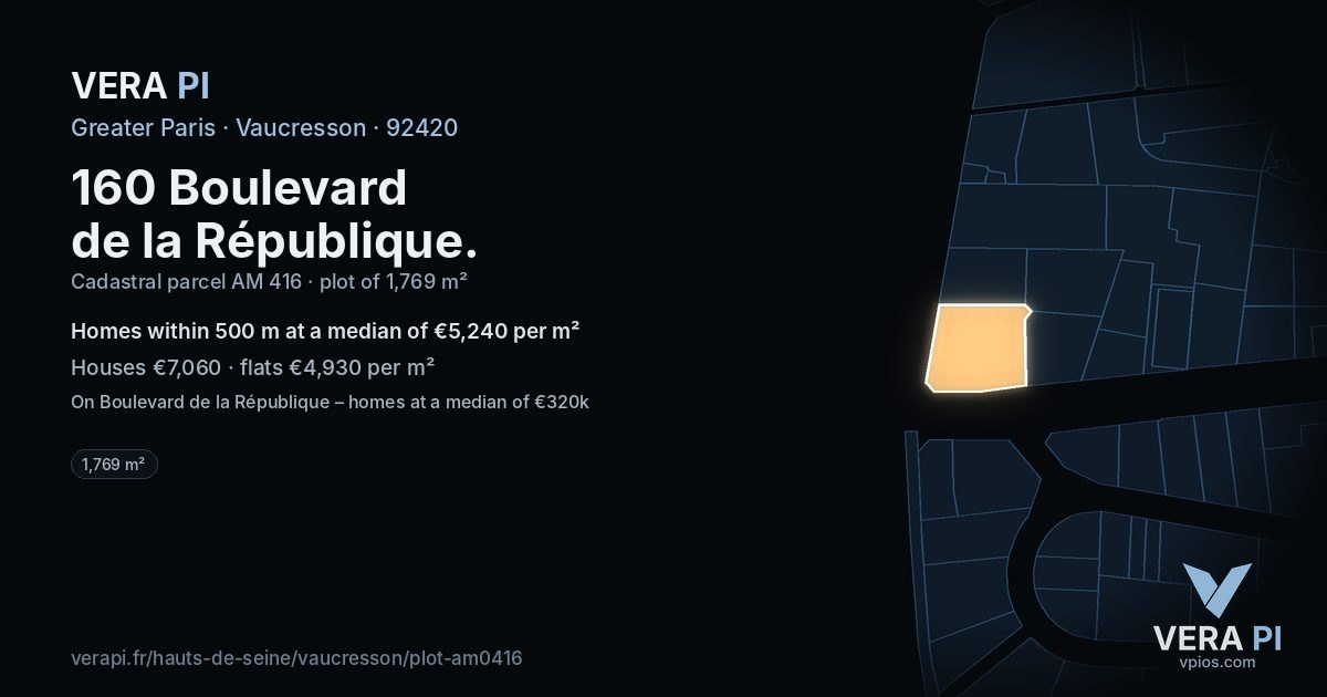 160 Boulevard de la République, Vaucresson at night – the plot lit, the parcels around coloured by the prices near them