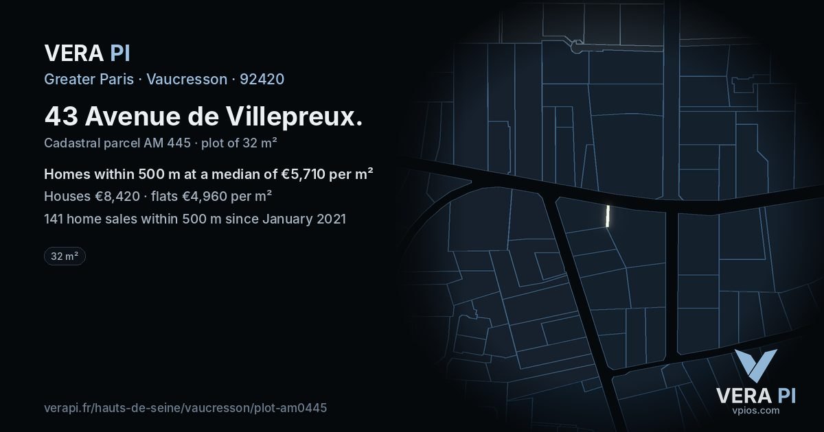 43 Avenue de Villepreux, Vaucresson at night – the plot lit, the parcels around coloured by the prices near them