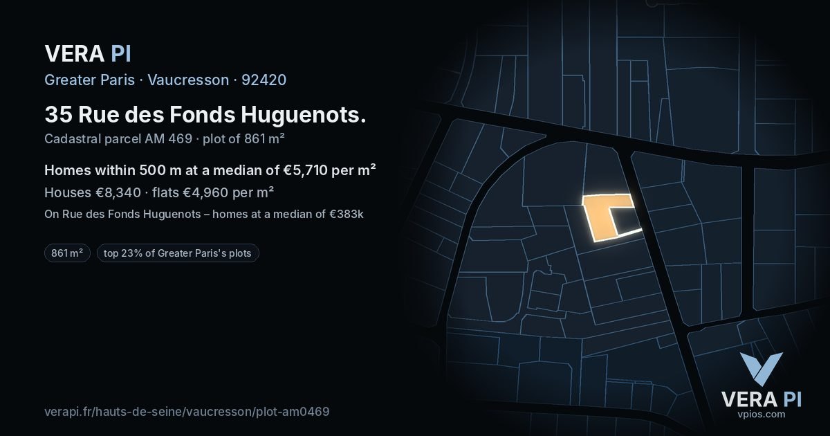 35 Rue des Fonds Huguenots, Vaucresson at night – the plot lit, the parcels around coloured by the prices near them