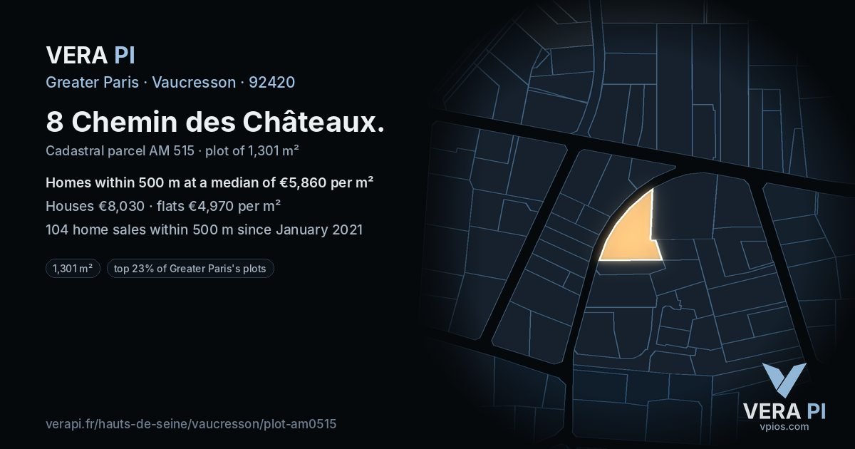 8 Chemin des Châteaux, Vaucresson at night – the plot lit, the parcels around coloured by the prices near them