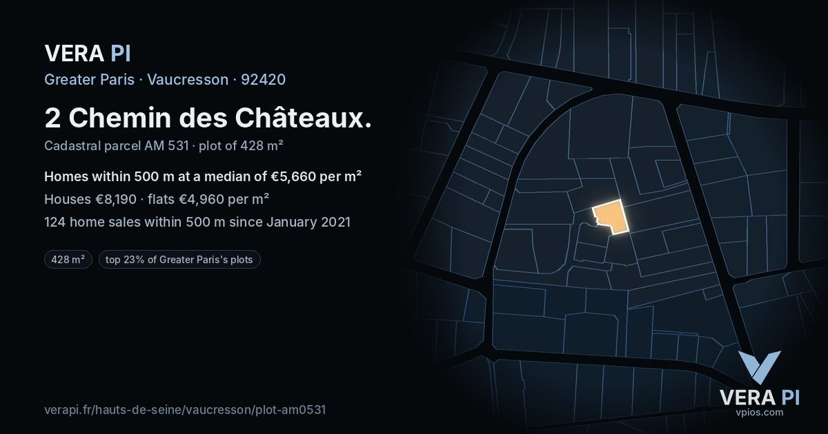 2 Chemin des Châteaux, Vaucresson at night – the plot lit, the parcels around coloured by the prices near them