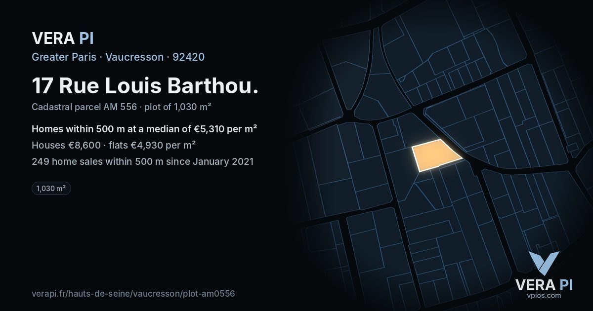17 Rue Louis Barthou, Vaucresson at night – the plot lit, the parcels around coloured by the prices near them