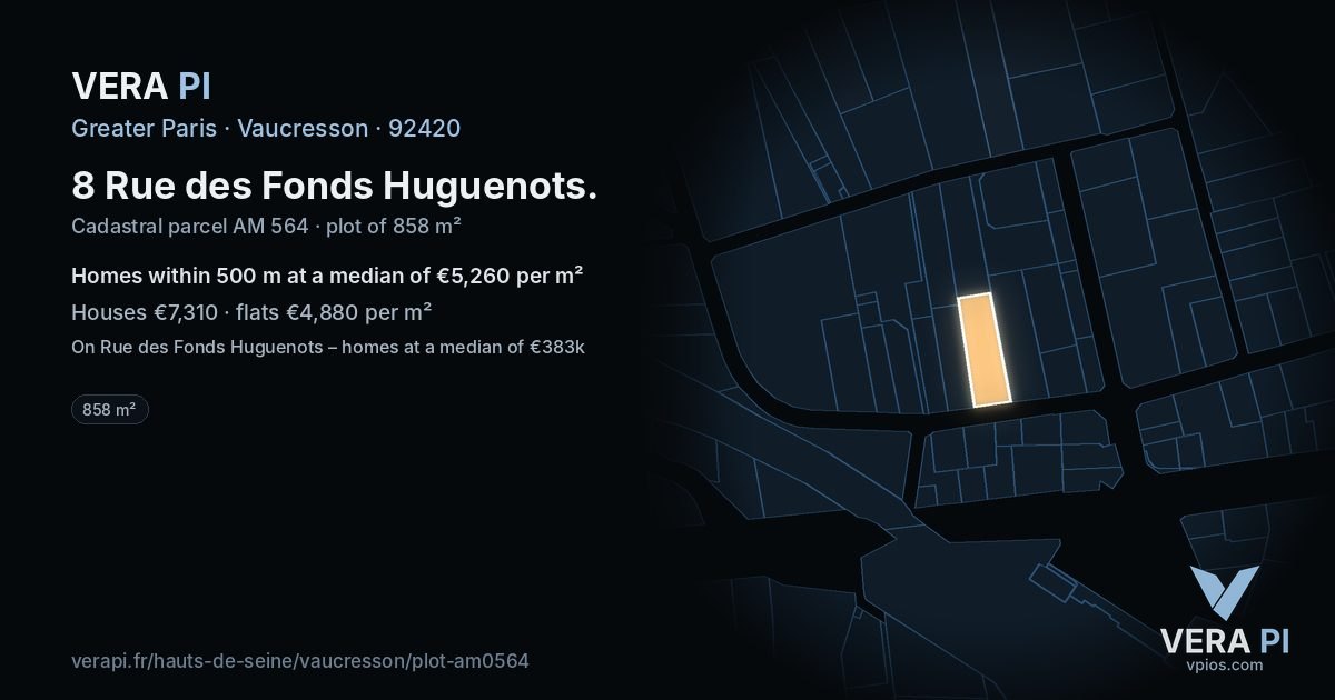 8 Rue des Fonds Huguenots, Vaucresson at night – the plot lit, the parcels around coloured by the prices near them