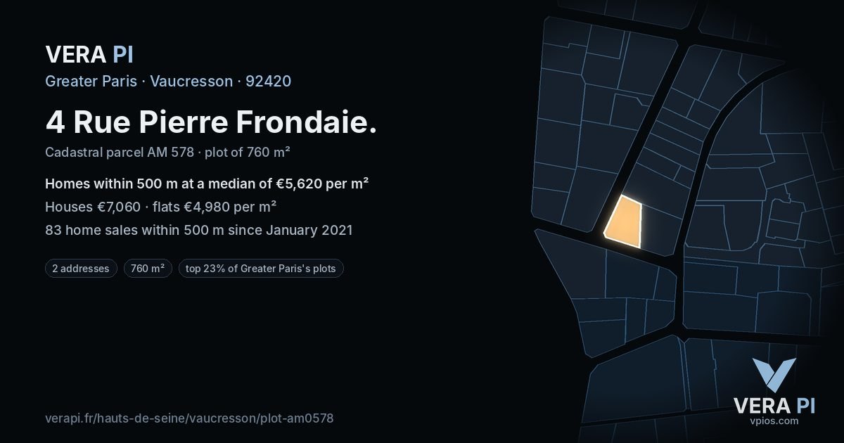 4 Rue Pierre Frondaie, Vaucresson at night – the plot lit, the parcels around coloured by the prices near them