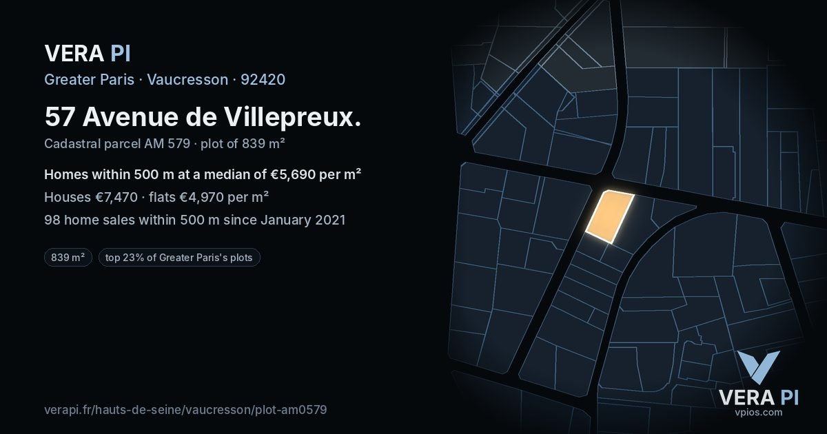 57 Avenue de Villepreux, Vaucresson at night – the plot lit, the parcels around coloured by the prices near them