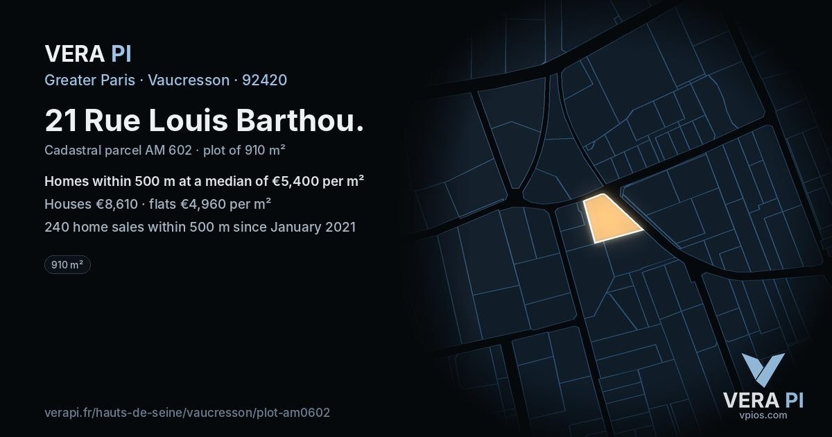 21 Rue Louis Barthou, Vaucresson at night – the plot lit, the parcels around coloured by the prices near them