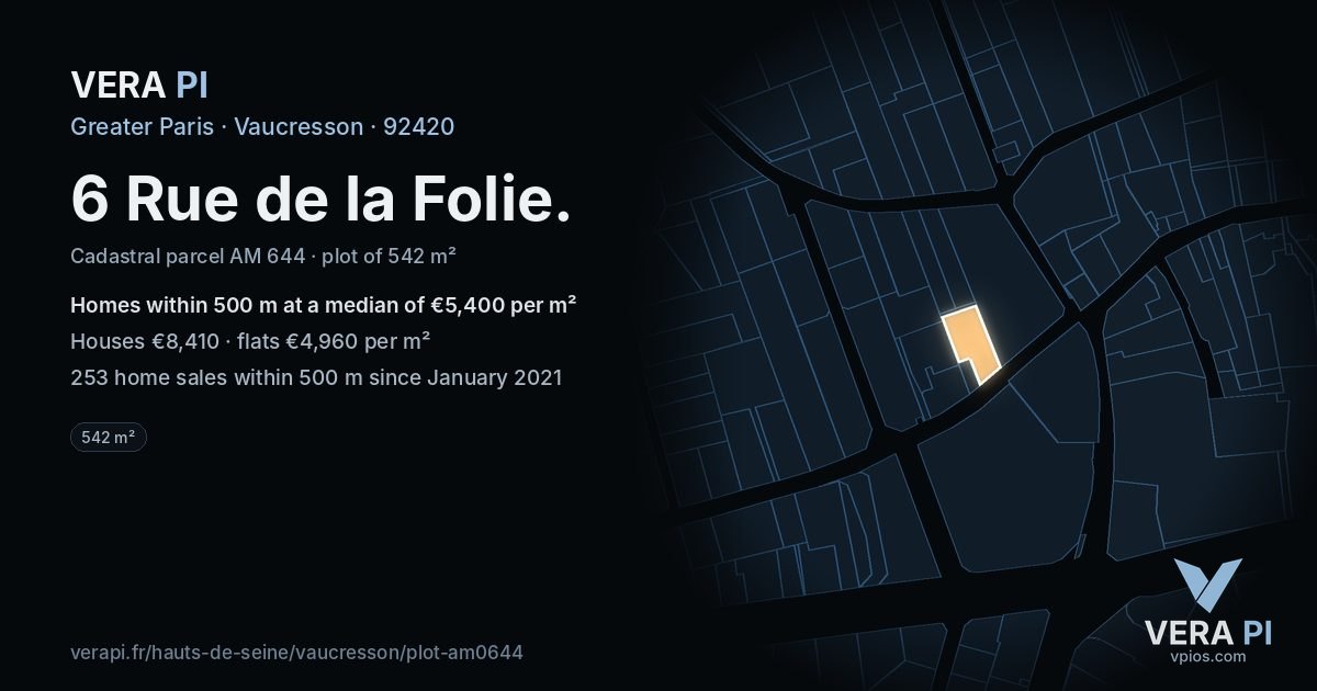 6 Rue de la Folie, Vaucresson at night – the plot lit, the parcels around coloured by the prices near them