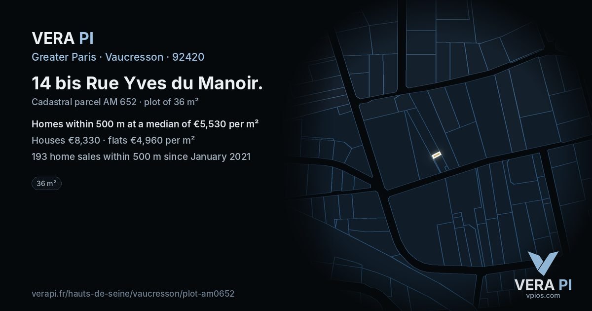 14 bis Rue Yves du Manoir, Vaucresson at night – the plot lit, the parcels around coloured by the prices near them