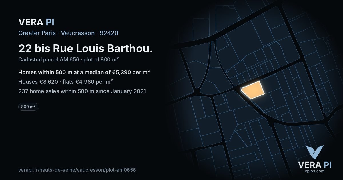 22 bis Rue Louis Barthou, Vaucresson at night – the plot lit, the parcels around coloured by the prices near them